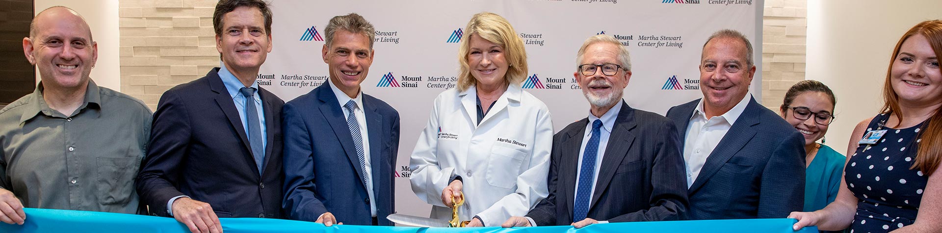 Martha Stewart cuts ribbon, officially opening the Martha Stewart Center for Living at Union Square
