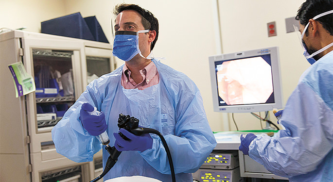 Dr. Ari Grinspan performs a fecal microbiota transplant