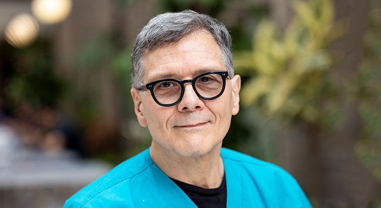image of John Schwartz