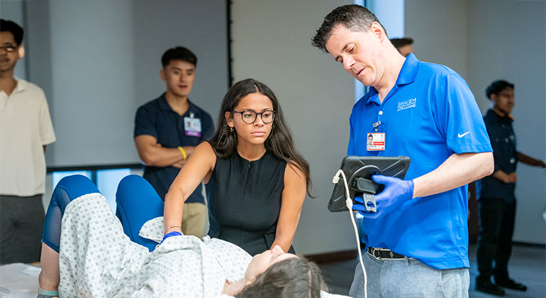 Image of doctor with patient