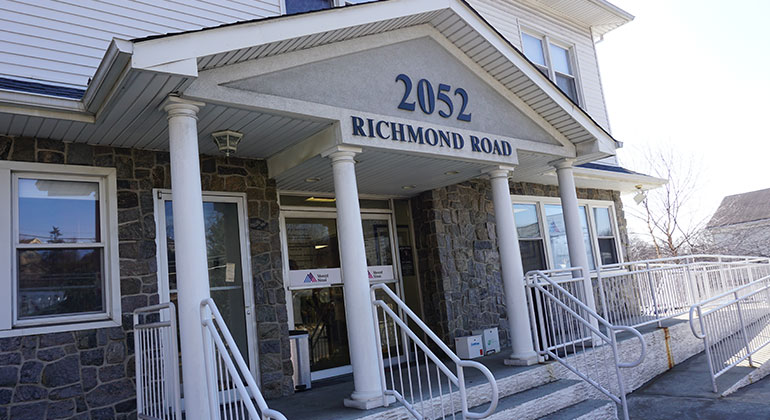 Staten Island Clinical Center