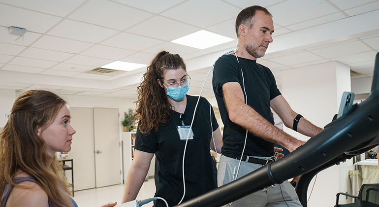 Image of doctor withpatient