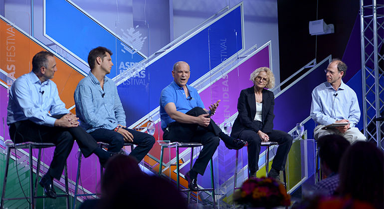 Eric Nestler, MD, PhD, in the panel discussion “Escaping Capture: What Science Tells Us about Beating Addiction."