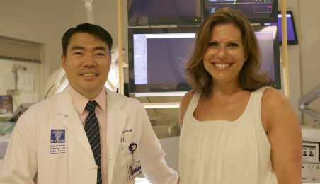 Image of doctor with female patient