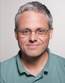 A portrait of Patrick Hof, MD, Professor, Neuroscience, Geriatrics and Palliative Medicine