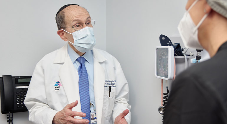 Image of doctor with patient