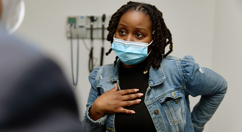 Image of patient talking to doctor