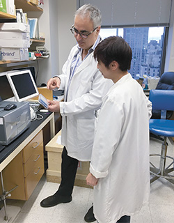 Image of two doctors in lab