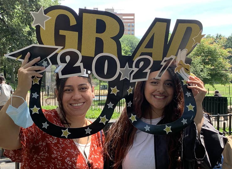 Photo of Alexa at graduation