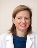 Photo of Rachel Saunders-Pullman