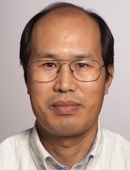 Photo of Ming-Hu Han