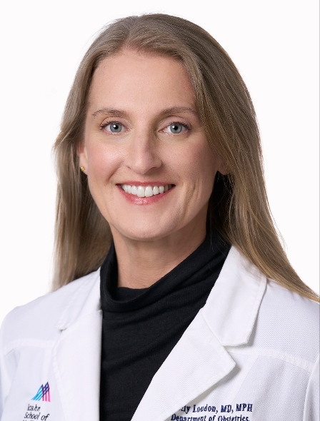 Photo of Holly Loudon